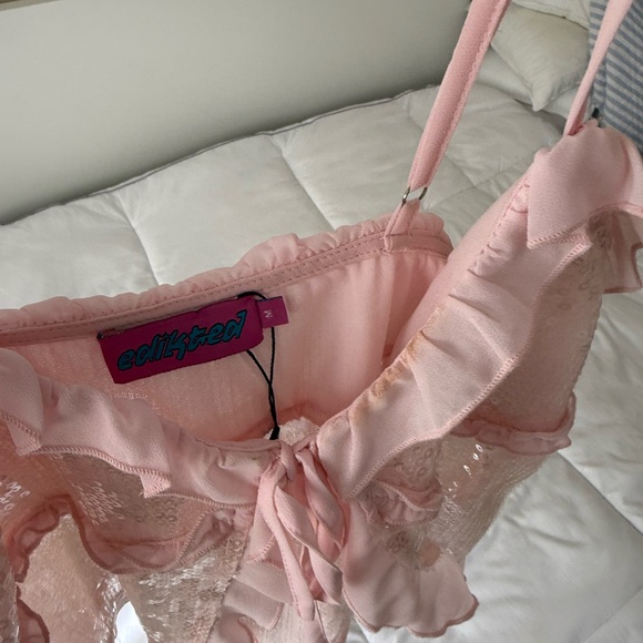 Edikted Sequin Ruffle Split Front Top - Picture 4 of 5